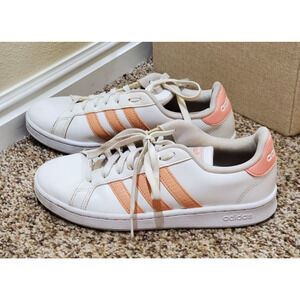 Adidas Women’s Cloudfoam Comfort Sneakers Size 8.5 White With Pink Stripes